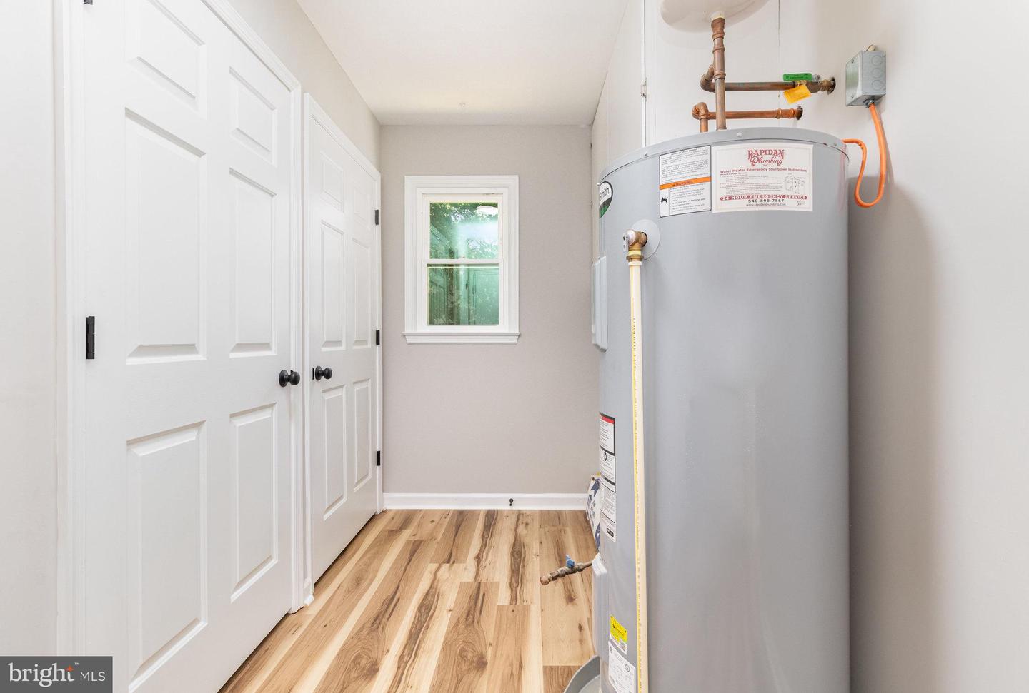 5408 LEE WHITE LN, FREDERICKSBURG, Virginia 22407, 3 Bedrooms Bedrooms, 5 Rooms Rooms,2 BathroomsBathrooms,Residential,For sale,5408 LEE WHITE LN,VASP2038584 MLS # VASP2038584