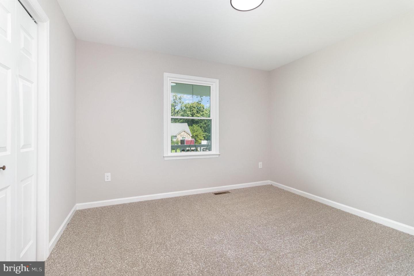 5408 LEE WHITE LN, FREDERICKSBURG, Virginia 22407, 3 Bedrooms Bedrooms, 5 Rooms Rooms,2 BathroomsBathrooms,Residential,For sale,5408 LEE WHITE LN,VASP2038584 MLS # VASP2038584