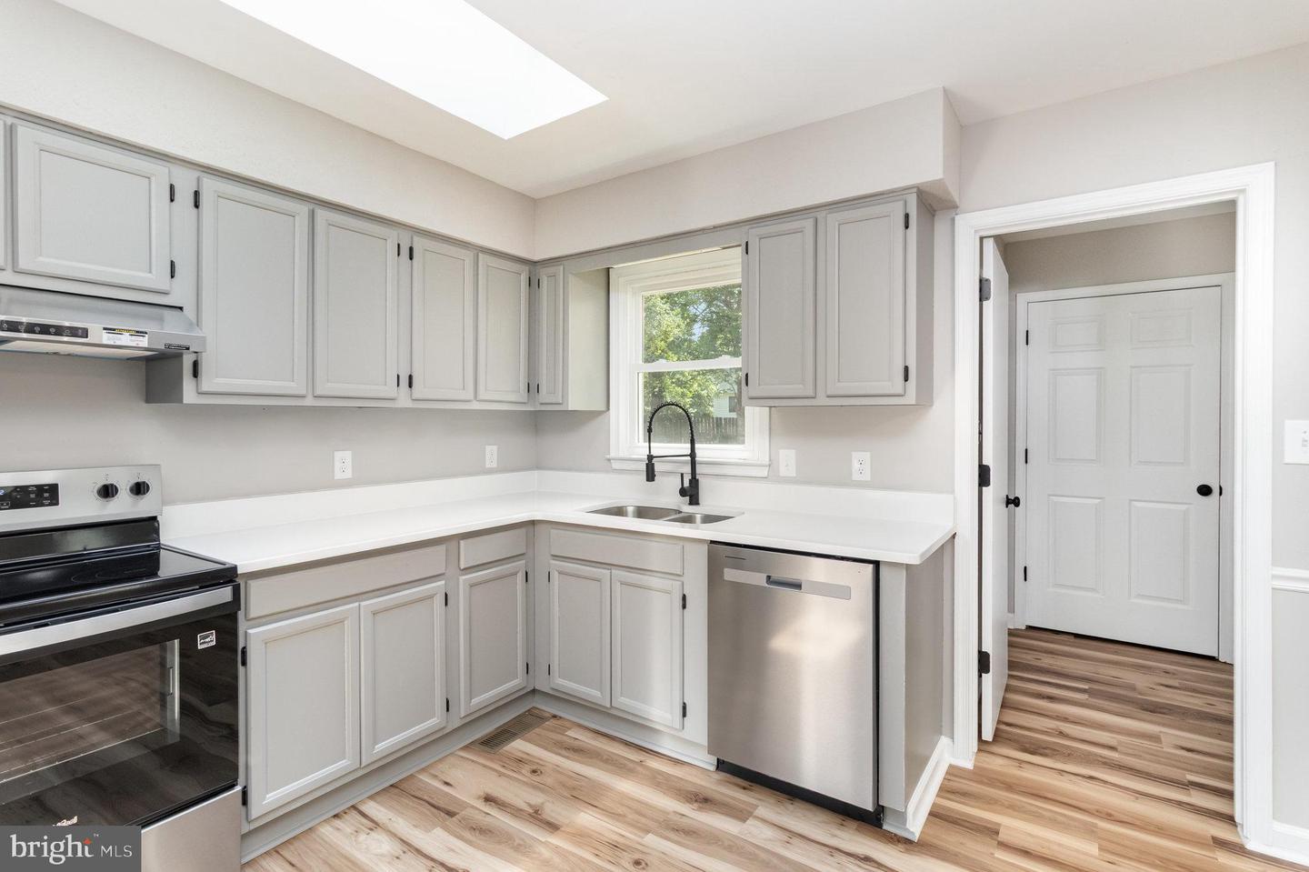 5408 LEE WHITE LN, FREDERICKSBURG, Virginia 22407, 3 Bedrooms Bedrooms, 5 Rooms Rooms,2 BathroomsBathrooms,Residential,For sale,5408 LEE WHITE LN,VASP2038584 MLS # VASP2038584