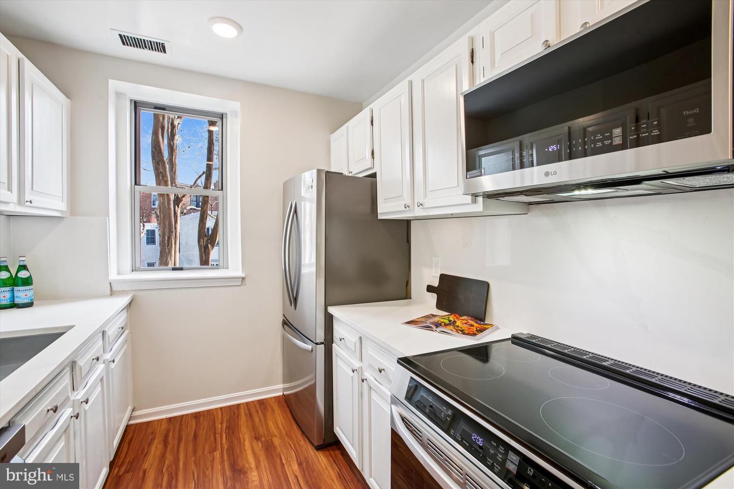 2129 FLORIDA AVE NW #101, WASHINGTON, District Of Columbia 20008, 2 Bedrooms Bedrooms, 4 Rooms Rooms,1 BathroomBathrooms,Residential,For sale,2129 FLORIDA AVE NW #101,DCDC2241156 MLS # DCDC2241156