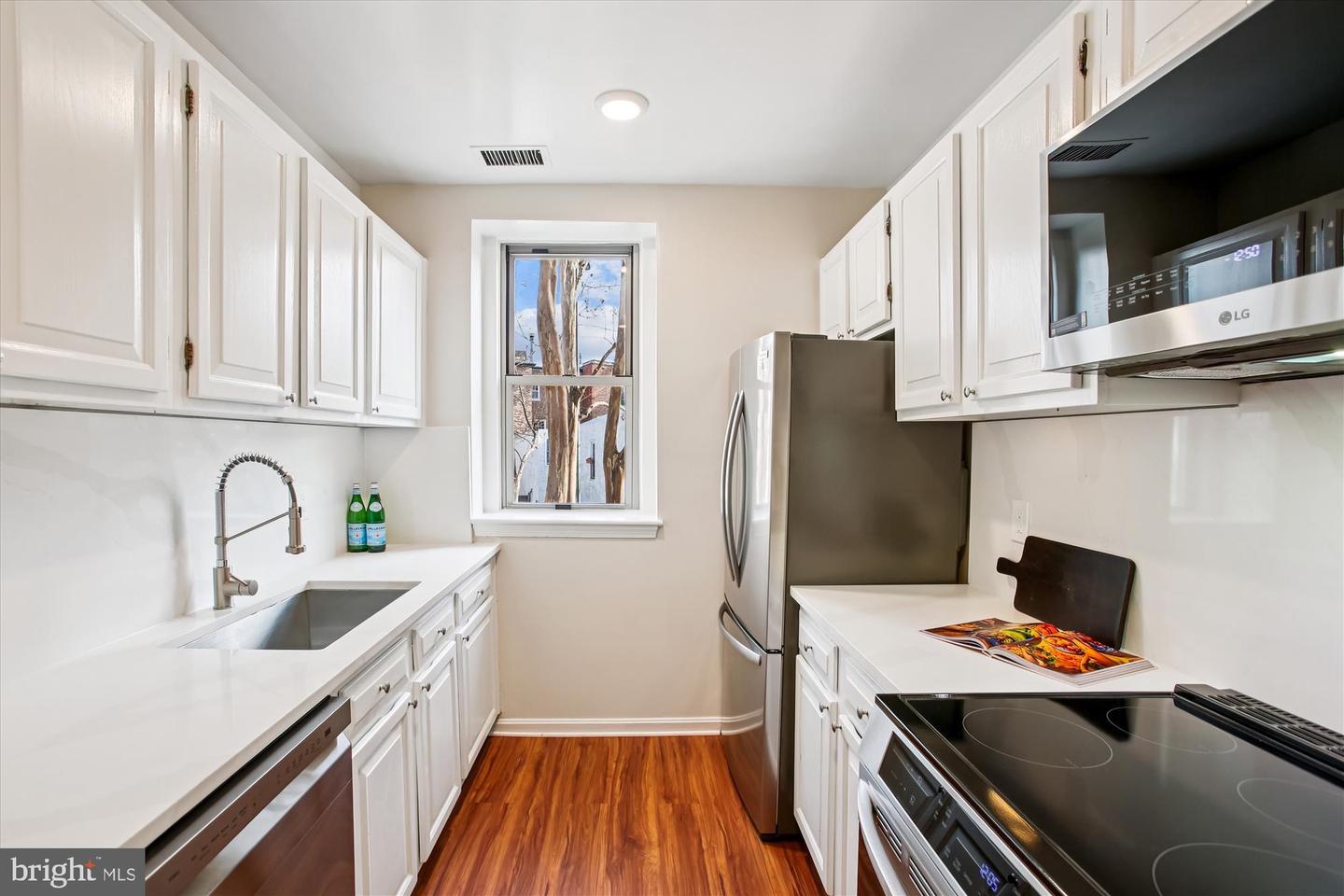 2129 FLORIDA AVE NW #101, WASHINGTON, District Of Columbia 20008, 2 Bedrooms Bedrooms, 4 Rooms Rooms,1 BathroomBathrooms,Residential,For sale,2129 FLORIDA AVE NW #101,DCDC2241156 MLS # DCDC2241156