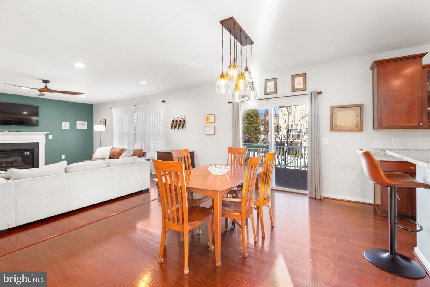 9316 LAUREL OAK DR, FREDERICKSBURG, Virginia 22407, 5 Bedrooms Bedrooms, ,4 BathroomsBathrooms,Residential,For sale,9316 LAUREL OAK DR,VASP2038608 MLS # VASP2038608