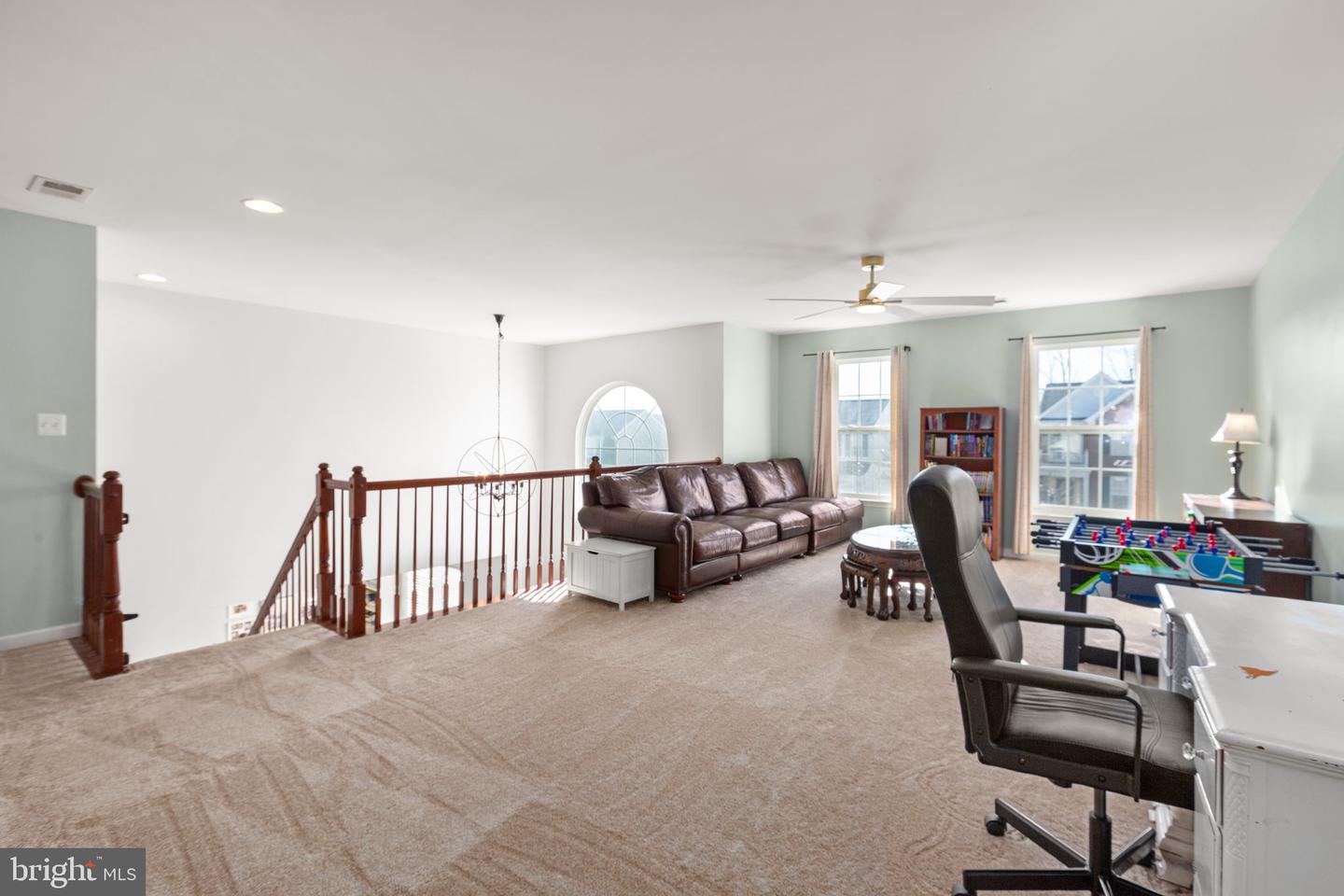 9316 LAUREL OAK DR, FREDERICKSBURG, Virginia 22407, 5 Bedrooms Bedrooms, ,4 BathroomsBathrooms,Residential,For sale,9316 LAUREL OAK DR,VASP2038608 MLS # VASP2038608