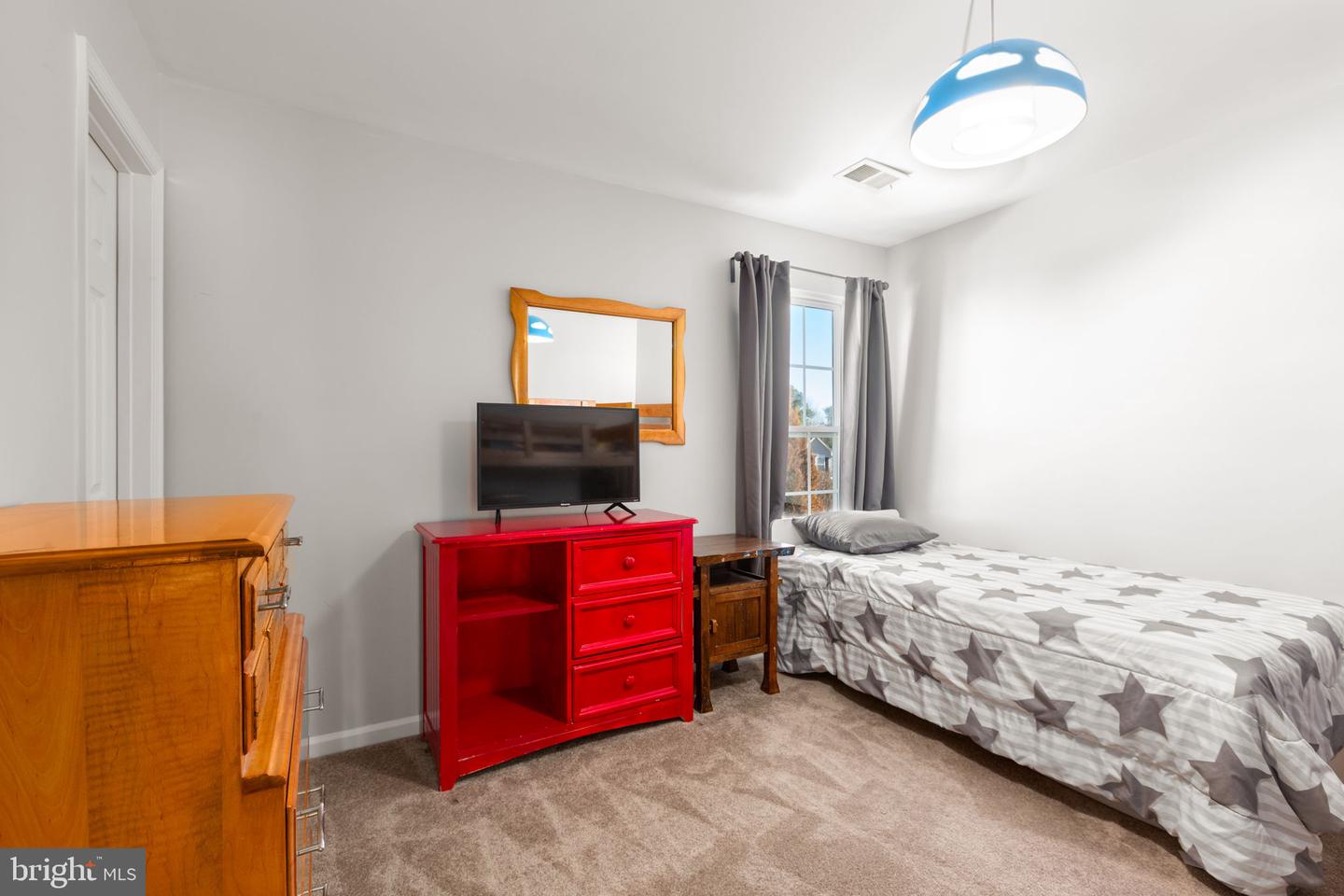 9316 LAUREL OAK DR, FREDERICKSBURG, Virginia 22407, 5 Bedrooms Bedrooms, ,4 BathroomsBathrooms,Residential,For sale,9316 LAUREL OAK DR,VASP2038608 MLS # VASP2038608