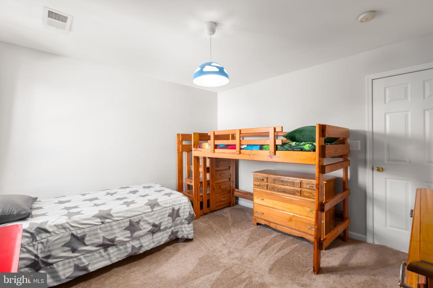 9316 LAUREL OAK DR, FREDERICKSBURG, Virginia 22407, 5 Bedrooms Bedrooms, ,4 BathroomsBathrooms,Residential,For sale,9316 LAUREL OAK DR,VASP2038608 MLS # VASP2038608