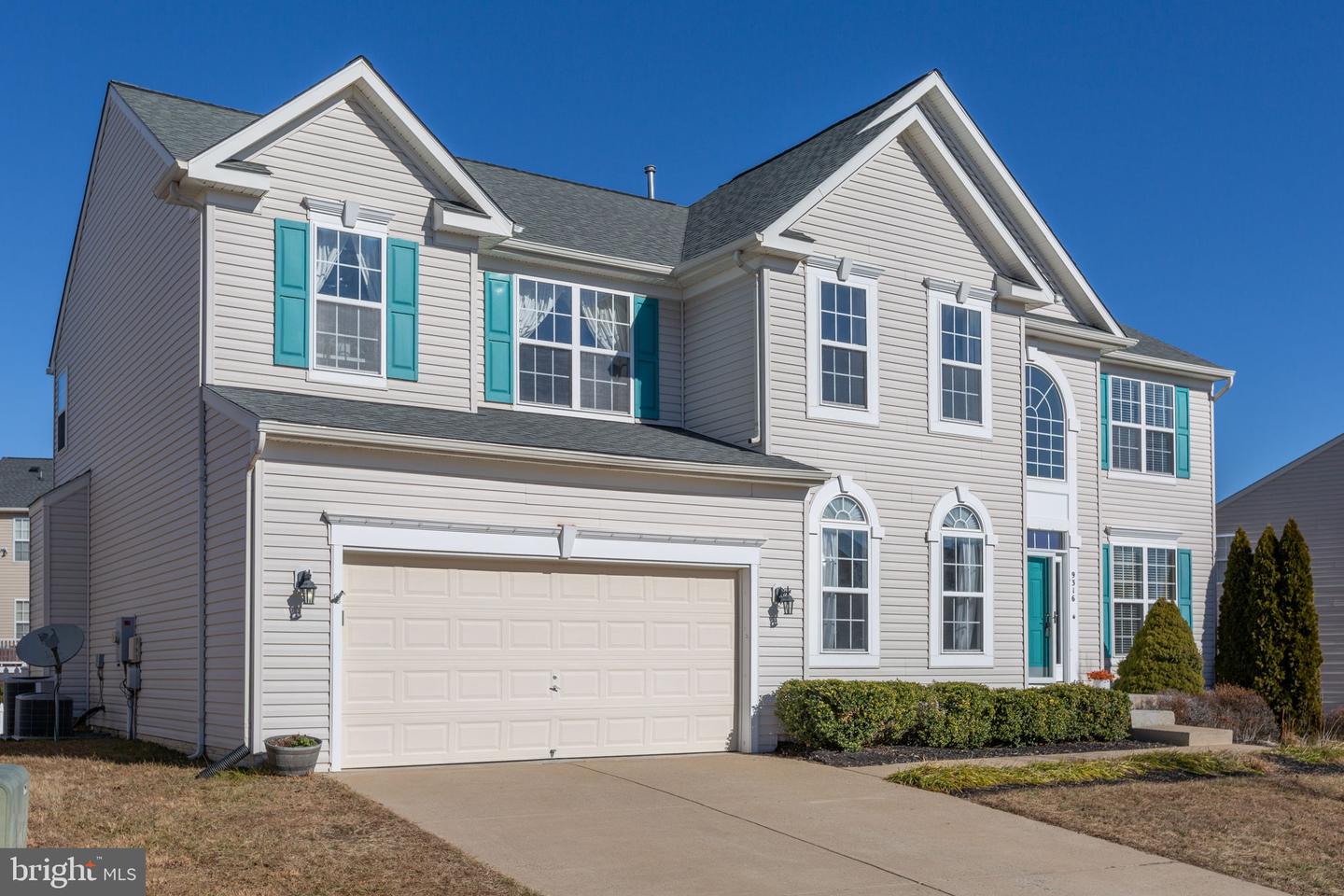 9316 LAUREL OAK DR, FREDERICKSBURG, Virginia 22407, 5 Bedrooms Bedrooms, ,4 BathroomsBathrooms,Residential,For sale,9316 LAUREL OAK DR,VASP2038608 MLS # VASP2038608