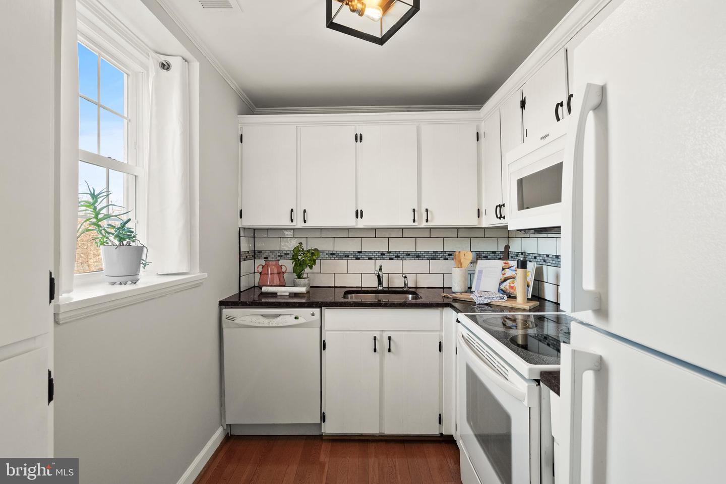 3046 S ABINGDON ST #C1, ARLINGTON, Virginia 22206, 1 Bedroom Bedrooms, ,1 BathroomBathrooms,Residential,For sale,3046 S ABINGDON ST #C1,VAAR2067710 MLS # VAAR2067710