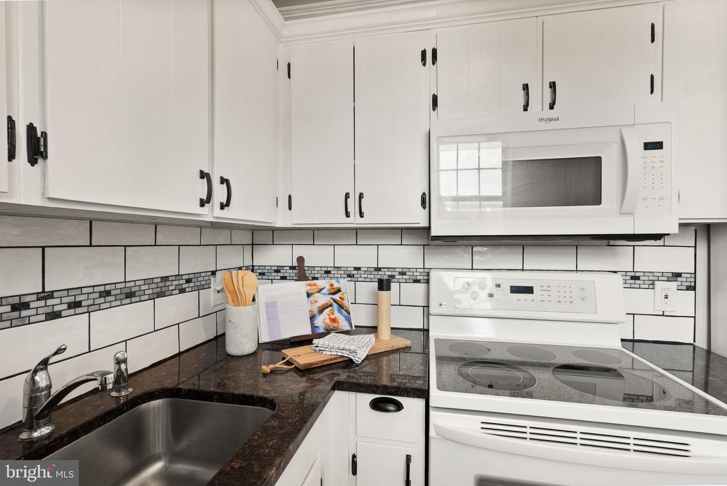 3046 S ABINGDON ST #C1, ARLINGTON, Virginia 22206, 1 Bedroom Bedrooms, ,1 BathroomBathrooms,Residential,For sale,3046 S ABINGDON ST #C1,VAAR2067710 MLS # VAAR2067710