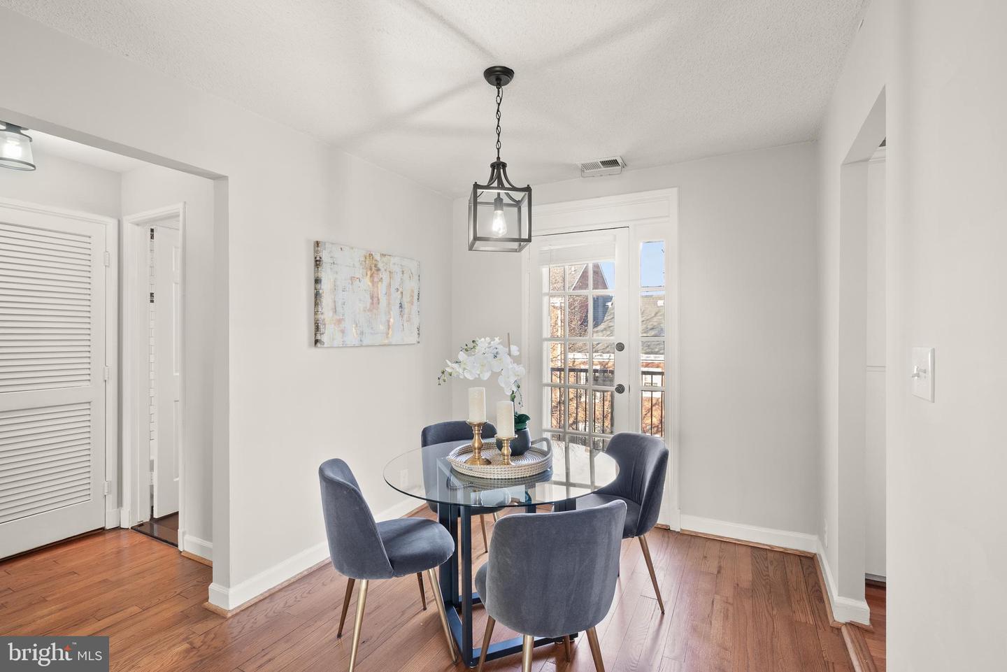 3046 S ABINGDON ST #C1, ARLINGTON, Virginia 22206, 1 Bedroom Bedrooms, ,1 BathroomBathrooms,Residential,For sale,3046 S ABINGDON ST #C1,VAAR2067710 MLS # VAAR2067710