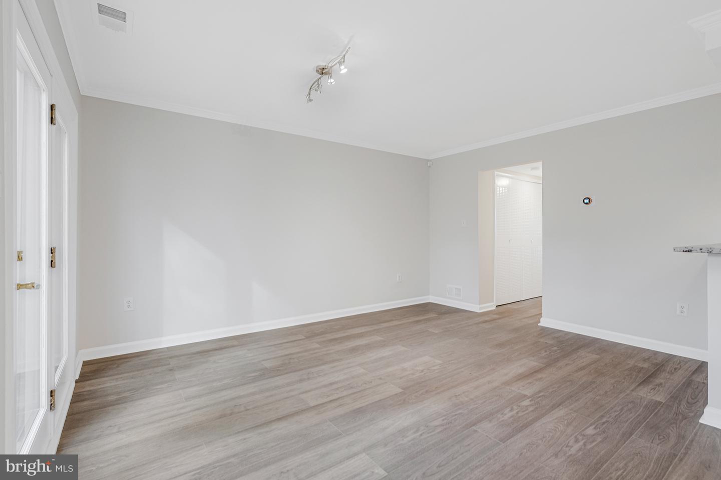 203 GREENFIELD CT, STERLING, Virginia 20164, 3 Bedrooms Bedrooms, ,2 BathroomsBathrooms,Residential,For sale,203 GREENFIELD CT,VALO2113908 MLS # VALO2113908