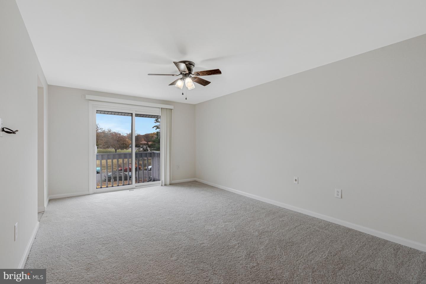 203 GREENFIELD CT, STERLING, Virginia 20164, 3 Bedrooms Bedrooms, ,2 BathroomsBathrooms,Residential,For sale,203 GREENFIELD CT,VALO2113908 MLS # VALO2113908