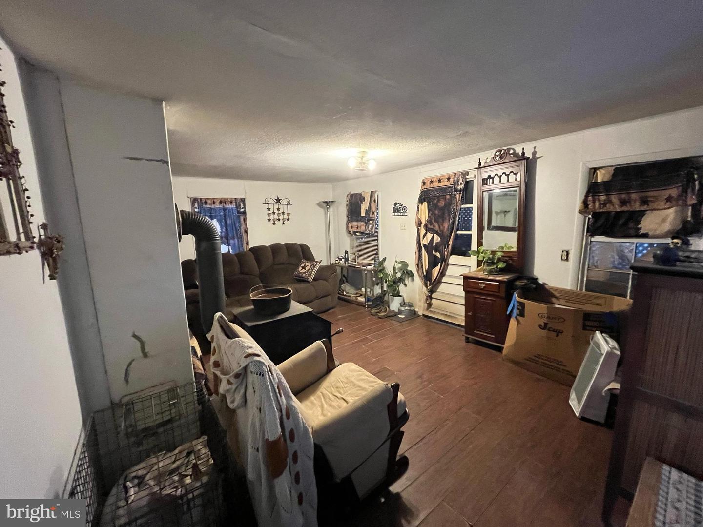 2339 THIRD ST, MIDDLETOWN, Virginia 22645, 4 Bedrooms Bedrooms, ,1 BathroomBathrooms,Residential,For sale,2339 THIRD ST,VAFV2038900 MLS # VAFV2038900