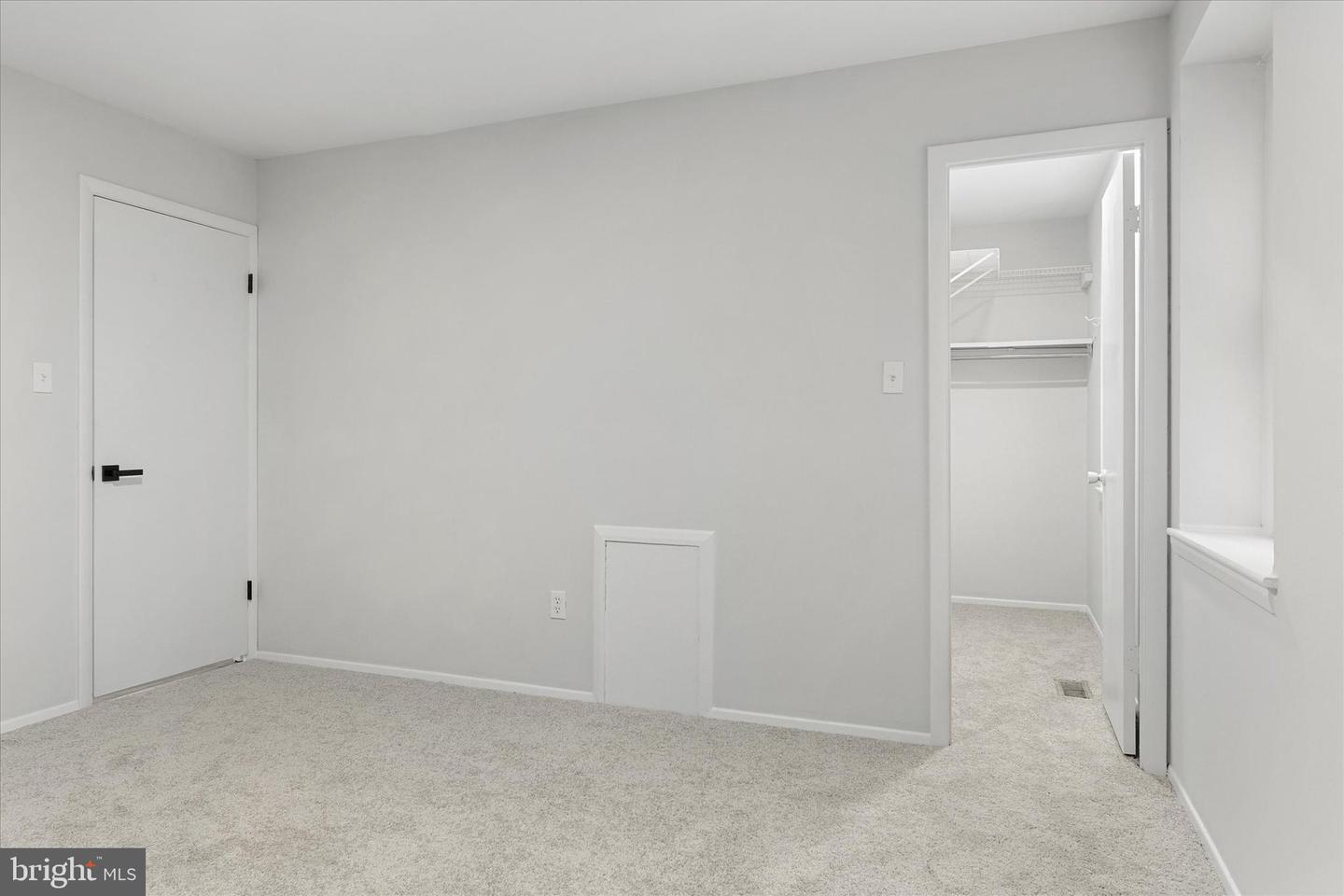 920 WINDSOR CT, STERLING, Virginia 20164, 3 Bedrooms Bedrooms, ,1 BathroomBathrooms,Residential,For sale,920 WINDSOR CT,VALO2113914 MLS # VALO2113914