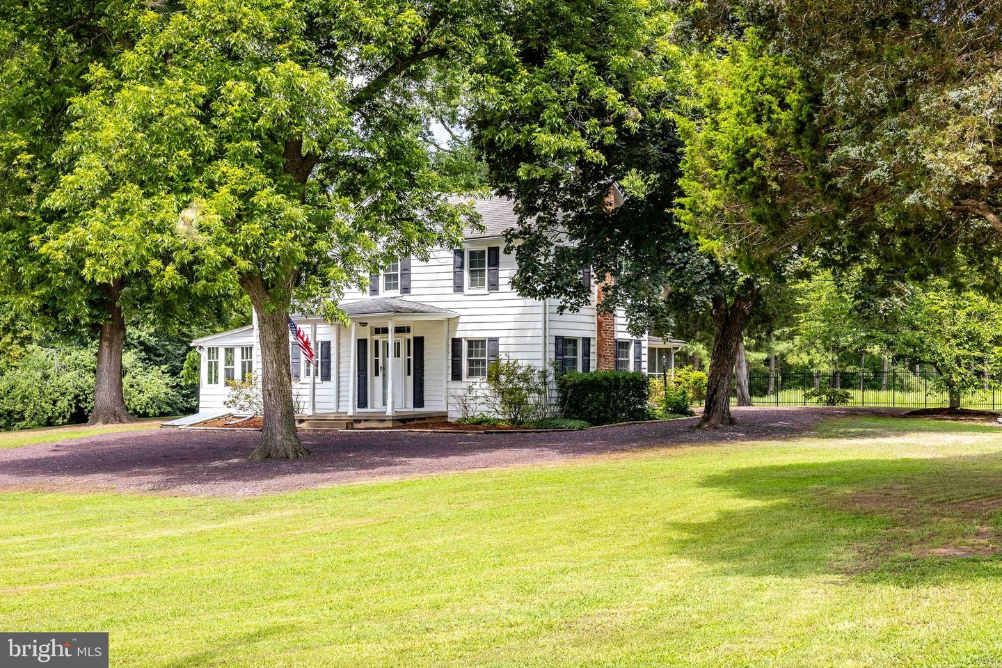 10287 DAHLGREN ROAD, KING GEORGE, Virginia 22485, 3 Bedrooms Bedrooms, 9 Rooms Rooms,2 BathroomsBathrooms,Residential,For sale,10287 DAHLGREN ROAD,VAKG2007496 MLS # VAKG2007496