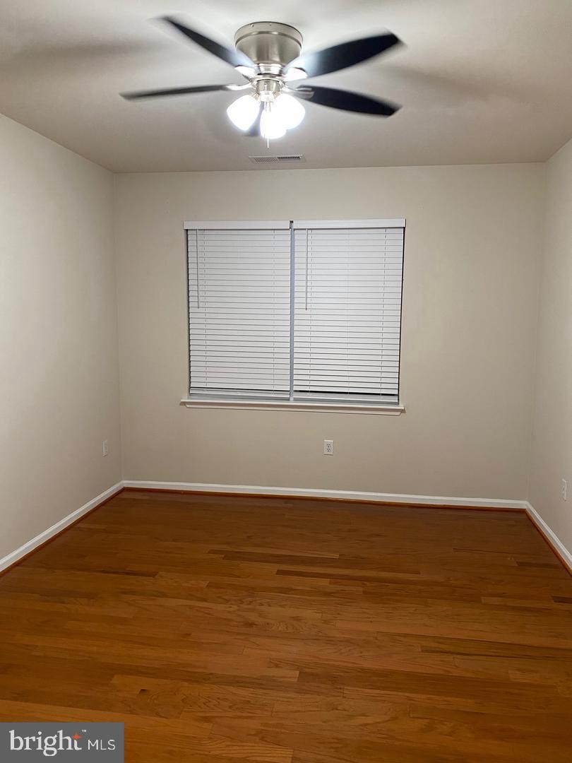 12905 CENTRE PARK CIR #212, HERNDON, Virginia 20171, 2 Bedrooms Bedrooms, 2 Rooms Rooms,2 BathroomsBathrooms,Residential,For sale,12905 CENTRE PARK CIR #212,VAFX2285654 MLS # VAFX2285654