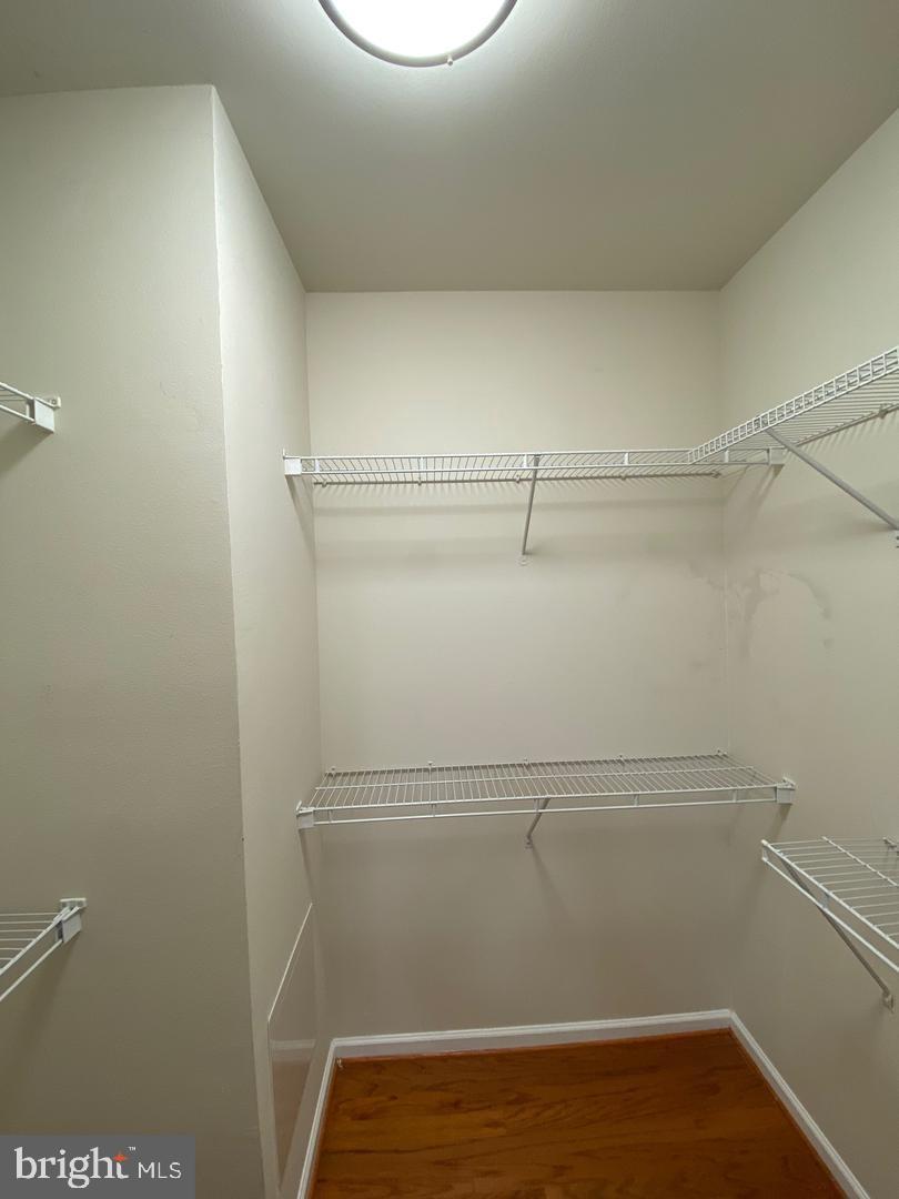 12905 CENTRE PARK CIR #212, HERNDON, Virginia 20171, 2 Bedrooms Bedrooms, 2 Rooms Rooms,2 BathroomsBathrooms,Residential,For sale,12905 CENTRE PARK CIR #212,VAFX2285654 MLS # VAFX2285654