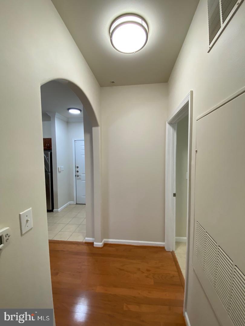 12905 CENTRE PARK CIR #212, HERNDON, Virginia 20171, 2 Bedrooms Bedrooms, 2 Rooms Rooms,2 BathroomsBathrooms,Residential,For sale,12905 CENTRE PARK CIR #212,VAFX2285654 MLS # VAFX2285654