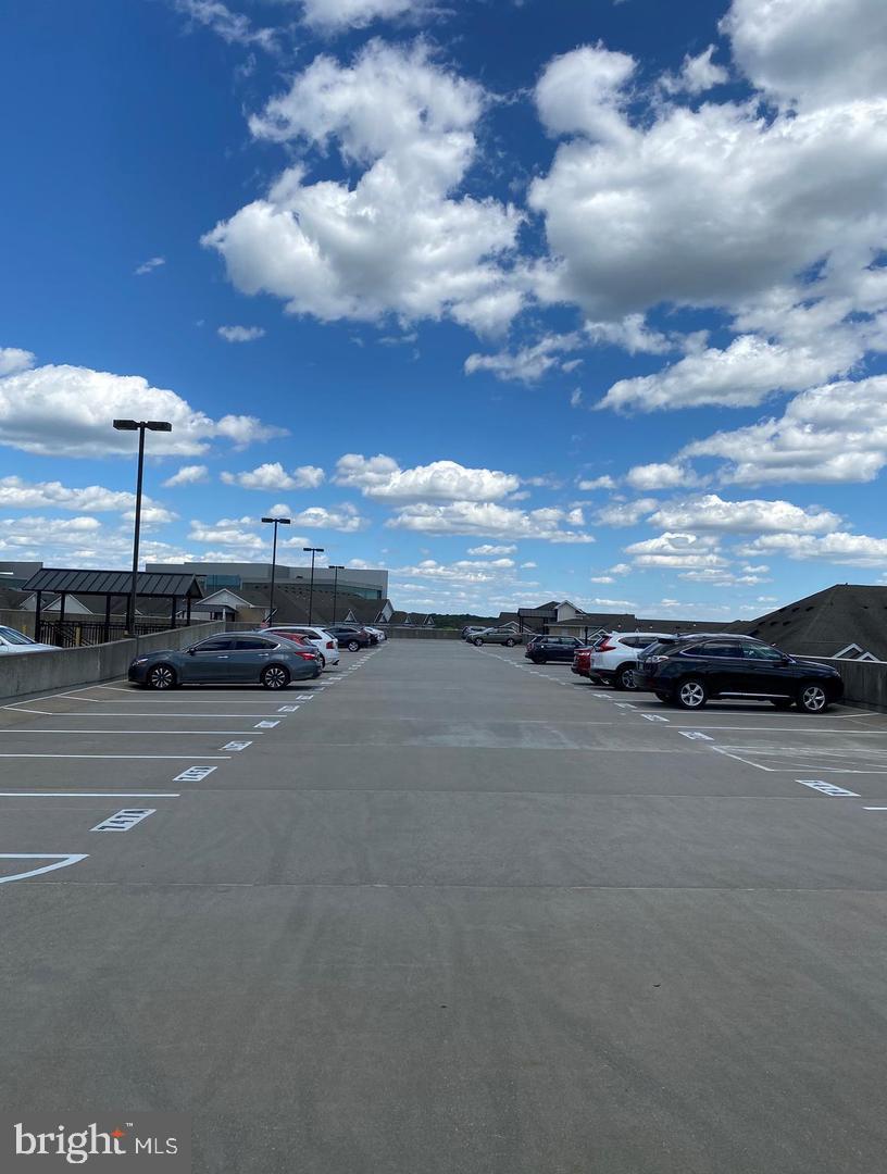 12905 CENTRE PARK CIR #212, HERNDON, Virginia 20171, 2 Bedrooms Bedrooms, 2 Rooms Rooms,2 BathroomsBathrooms,Residential,For sale,12905 CENTRE PARK CIR #212,VAFX2285654 MLS # VAFX2285654