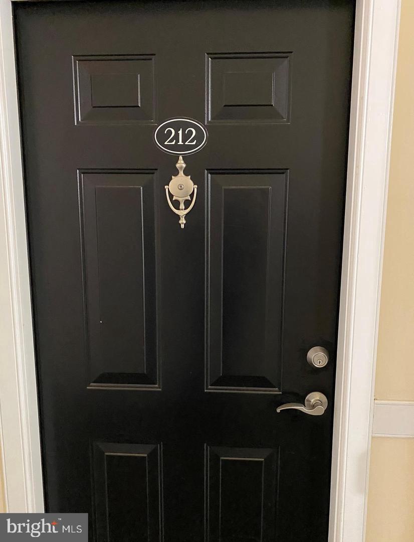 12905 CENTRE PARK CIR #212, HERNDON, Virginia 20171, 2 Bedrooms Bedrooms, 2 Rooms Rooms,2 BathroomsBathrooms,Residential,For sale,12905 CENTRE PARK CIR #212,VAFX2285654 MLS # VAFX2285654