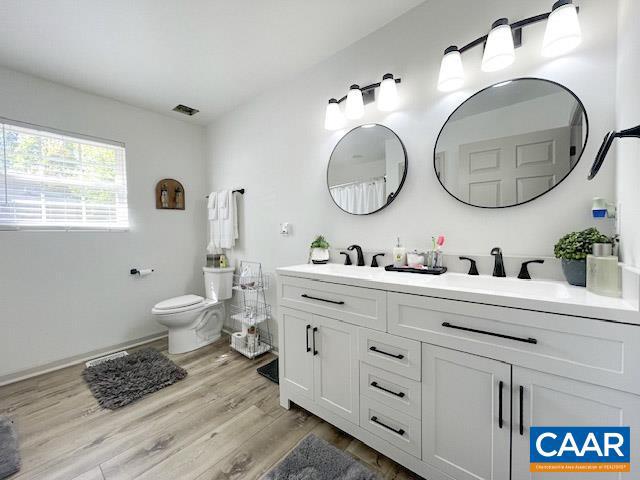 31 LAGUNA RD, PALMYRA, Virginia 22963, 4 Bedrooms Bedrooms, ,3 BathroomsBathrooms,Residential,For sale,31 LAGUNA RD,672445 MLS # 672445