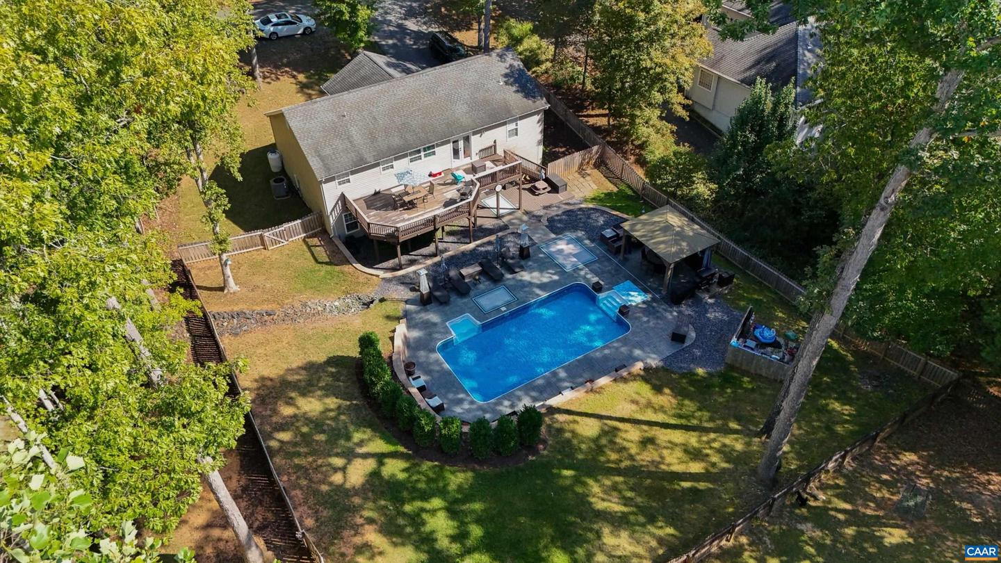 31 LAGUNA RD, PALMYRA, Virginia 22963, 4 Bedrooms Bedrooms, ,3 BathroomsBathrooms,Residential,For sale,31 LAGUNA RD,672445 MLS # 672445