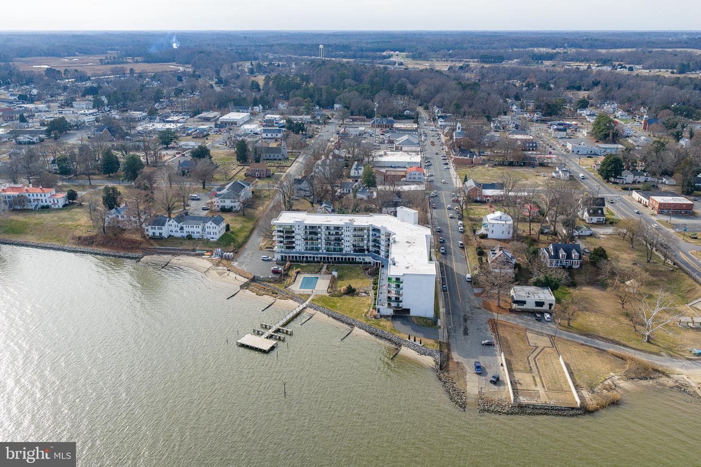 128 PRINCE STREET #35, TAPPAHANNOCK, Virginia 22560, 3 Bedrooms Bedrooms, 6 Rooms Rooms,2 BathroomsBathrooms,Residential,For sale,128 PRINCE STREET #35,VAES2002108 MLS # VAES2002108