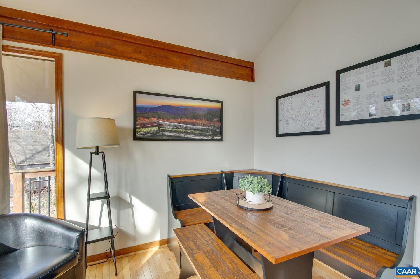 200 WHITE OAK DR, WINTERGREEN RESORT, Virginia 22967, 3 Bedrooms Bedrooms, ,2 BathroomsBathrooms,Residential,For sale,200 WHITE OAK DR,672446 MLS # 672446