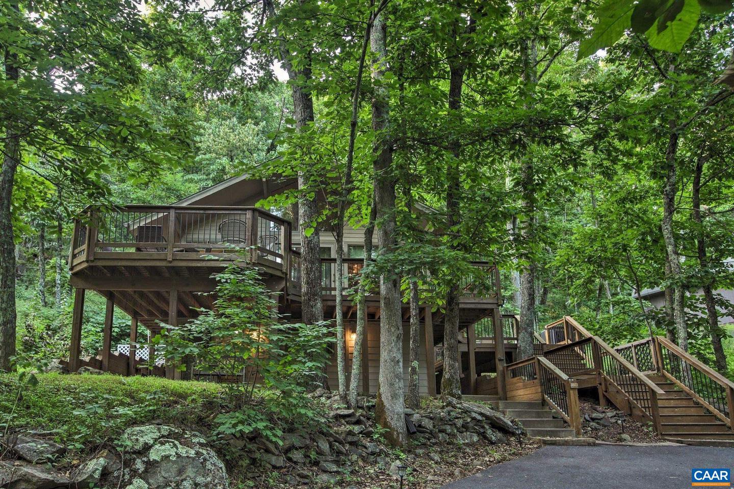 200 WHITE OAK DR, WINTERGREEN RESORT, Virginia 22967, 3 Bedrooms Bedrooms, ,2 BathroomsBathrooms,Residential,For sale,200 WHITE OAK DR,672446 MLS # 672446