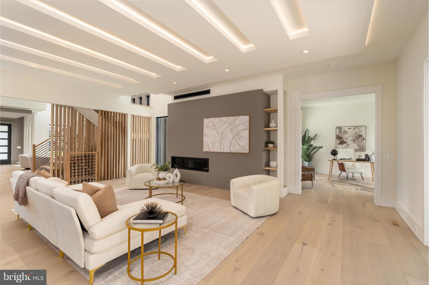 104 MASHIE CT SE, VIENNA, Virginia 22180, 7 Bedrooms Bedrooms, ,6 BathroomsBathrooms,Residential,For sale,104 MASHIE CT SE,VAFX2285672 MLS # VAFX2285672