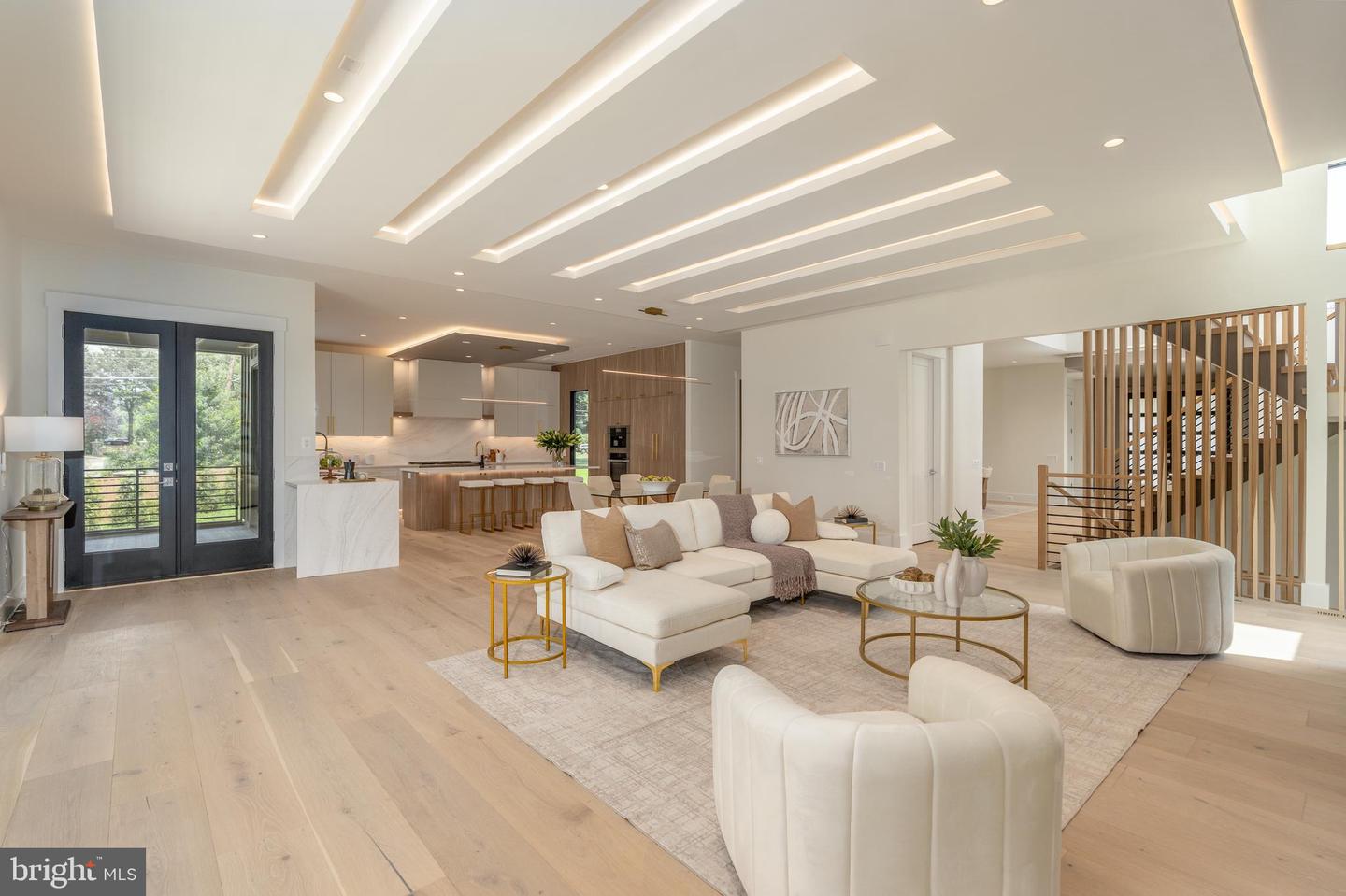 104 MASHIE CT SE, VIENNA, Virginia 22180, 7 Bedrooms Bedrooms, ,6 BathroomsBathrooms,Residential,For sale,104 MASHIE CT SE,VAFX2285672 MLS # VAFX2285672