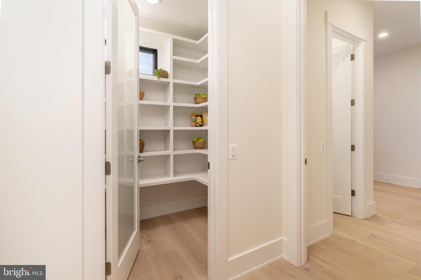 104 MASHIE CT SE, VIENNA, Virginia 22180, 7 Bedrooms Bedrooms, ,6 BathroomsBathrooms,Residential,For sale,104 MASHIE CT SE,VAFX2285672 MLS # VAFX2285672