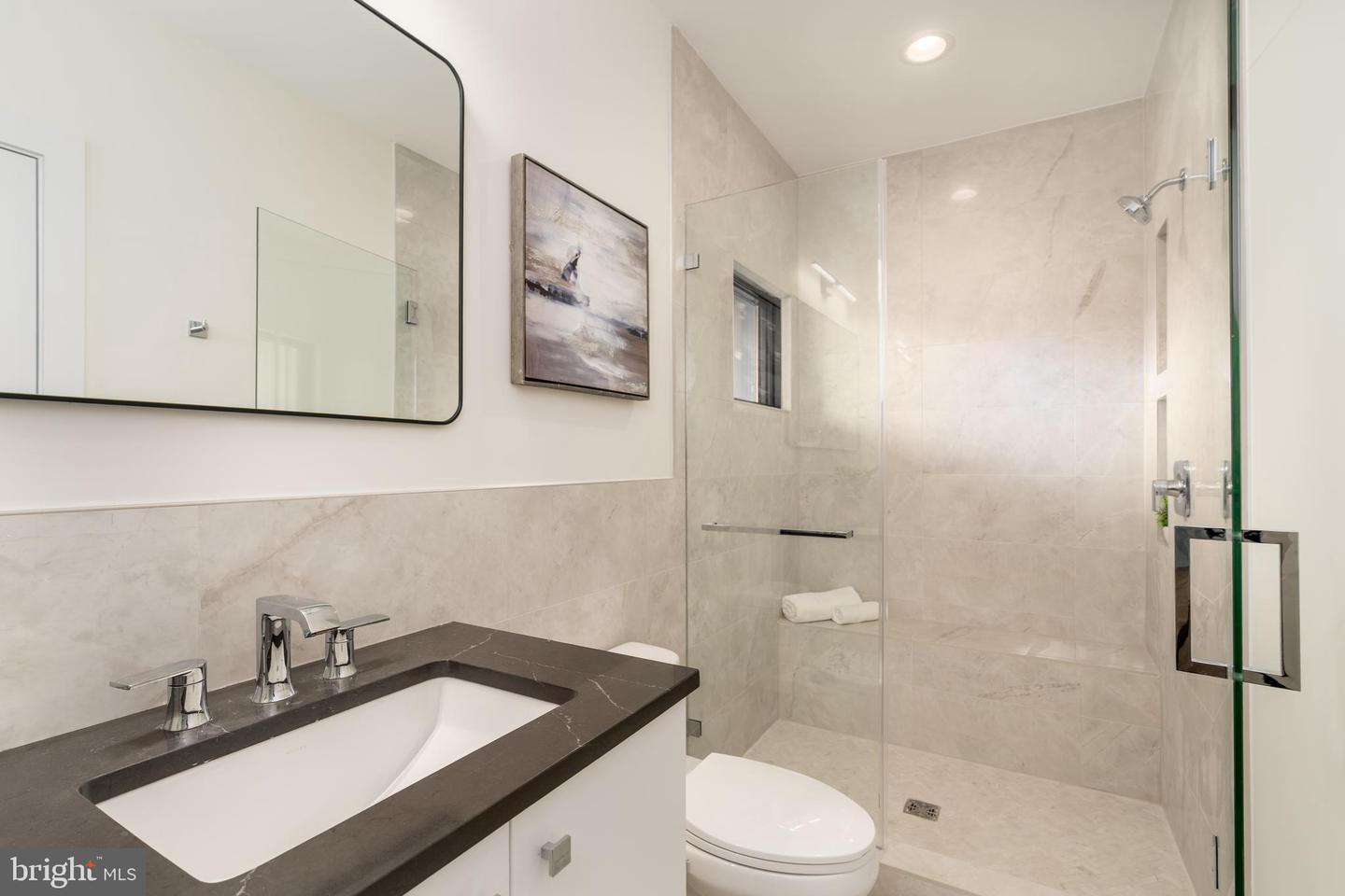 104 MASHIE CT SE, VIENNA, Virginia 22180, 7 Bedrooms Bedrooms, ,6 BathroomsBathrooms,Residential,For sale,104 MASHIE CT SE,VAFX2285672 MLS # VAFX2285672