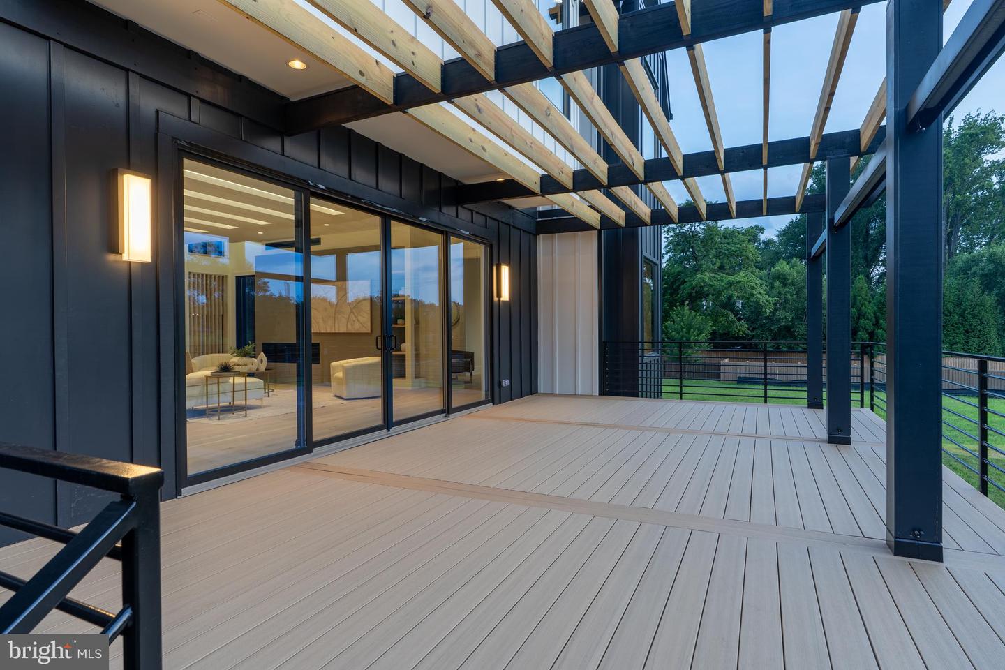 104 MASHIE CT SE, VIENNA, Virginia 22180, 7 Bedrooms Bedrooms, ,6 BathroomsBathrooms,Residential,For sale,104 MASHIE CT SE,VAFX2285672 MLS # VAFX2285672