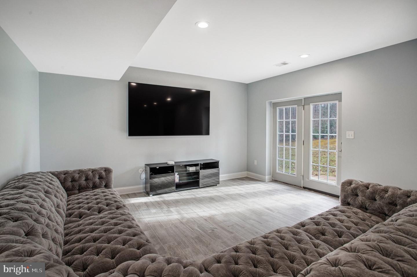 155 TYSON CT, FREDERICKSBURG, Virginia 22406, 6 Bedrooms Bedrooms, ,4 BathroomsBathrooms,Residential,For sale,155 TYSON CT,VAST2045244 MLS # VAST2045244 155 TYSON CT, FREDERICKSBURG, Virginia 22406, 6 Bedrooms Bedrooms, ,4 BathroomsBathrooms,Residential,For sale,155 TYSON CT,VAST2045244 MLS # VAST2045244