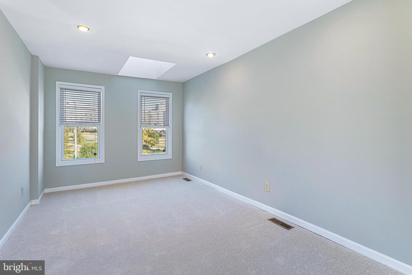 3028 PARK PL NW, WASHINGTON, District Of Columbia 20001, 3 Bedrooms Bedrooms, ,2 BathroomsBathrooms,Residential,For sale,3028 PARK PL NW,DCDC2241334 MLS # DCDC2241334