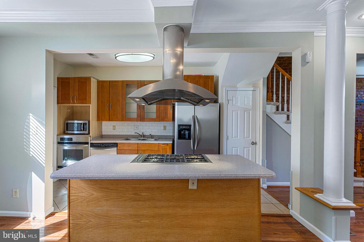 3028 PARK PL NW, WASHINGTON, District Of Columbia 20001, 3 Bedrooms Bedrooms, ,2 BathroomsBathrooms,Residential,For sale,3028 PARK PL NW,DCDC2241334 MLS # DCDC2241334