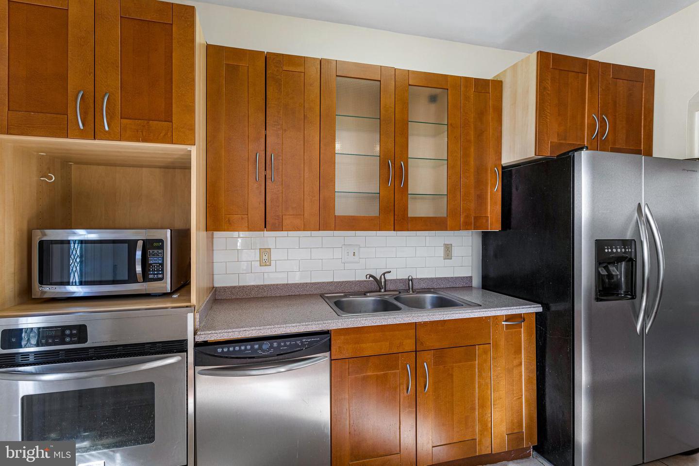 3028 PARK PL NW, WASHINGTON, District Of Columbia 20001, 3 Bedrooms Bedrooms, ,2 BathroomsBathrooms,Residential,For sale,3028 PARK PL NW,DCDC2241334 MLS # DCDC2241334