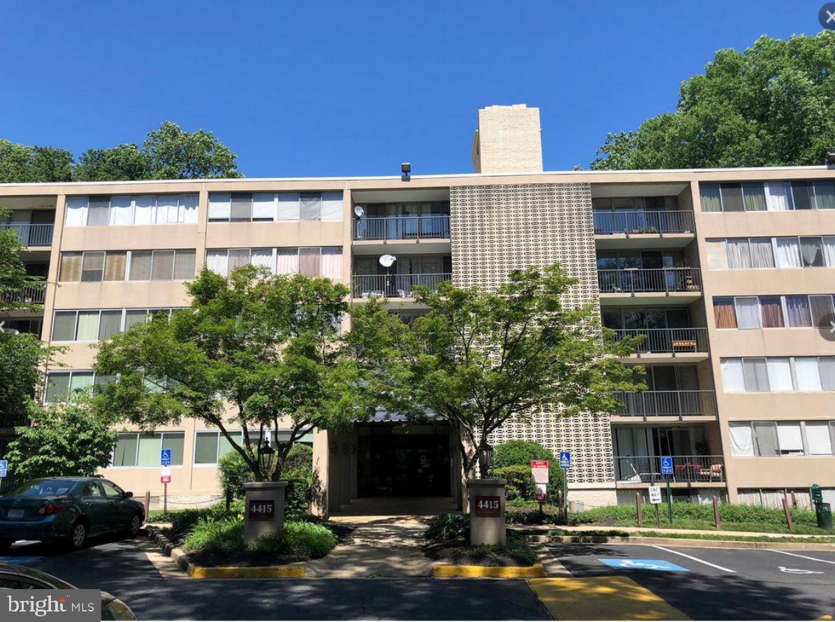 4415 BRIARWOOD CT N #42, ANNANDALE, Virginia 22003, 2 Bedrooms Bedrooms, 2 Rooms Rooms,1 BathroomBathrooms,Residential,For sale,4415 BRIARWOOD CT N #42,VAFX2285710 MLS # VAFX2285710