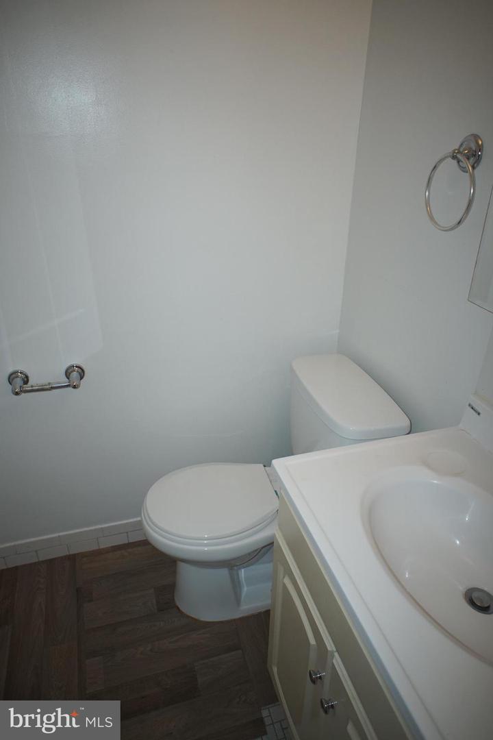 4415 BRIARWOOD CT N #42, ANNANDALE, Virginia 22003, 2 Bedrooms Bedrooms, 2 Rooms Rooms,1 BathroomBathrooms,Residential,For sale,4415 BRIARWOOD CT N #42,VAFX2285710 MLS # VAFX2285710