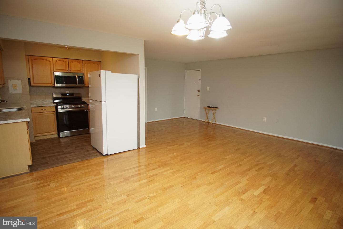 4415 BRIARWOOD CT N #42, ANNANDALE, Virginia 22003, 2 Bedrooms Bedrooms, 2 Rooms Rooms,1 BathroomBathrooms,Residential,For sale,4415 BRIARWOOD CT N #42,VAFX2285710 MLS # VAFX2285710