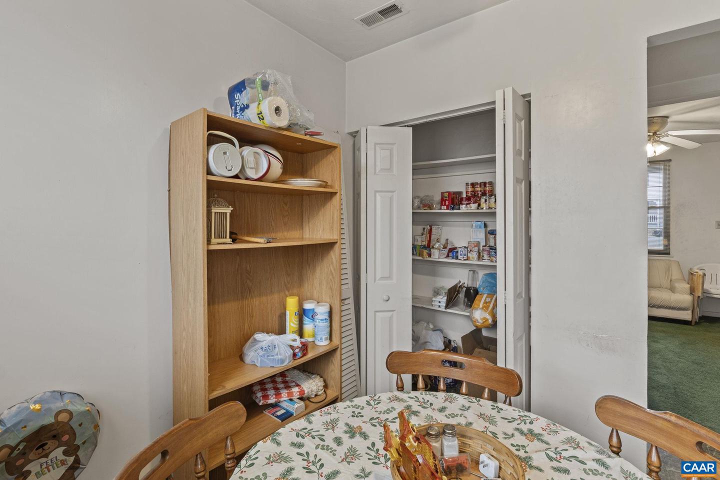 802 CONCORD AVE, CHARLOTTESVILLE, Virginia 22903, 2 Bedrooms Bedrooms, ,1 BathroomBathrooms,Residential,For sale,802 CONCORD AVE,672453 MLS # 672453