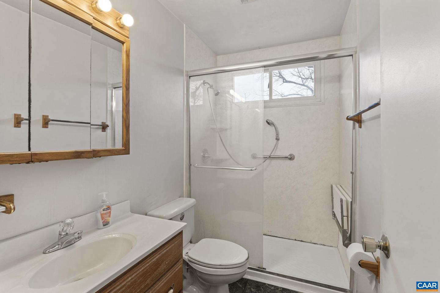 802 CONCORD AVE, CHARLOTTESVILLE, Virginia 22903, 2 Bedrooms Bedrooms, ,1 BathroomBathrooms,Residential,For sale,802 CONCORD AVE,672453 MLS # 672453