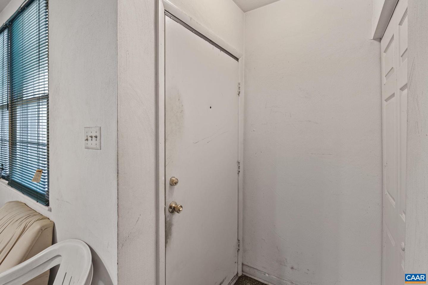 802 CONCORD AVE, CHARLOTTESVILLE, Virginia 22903, 2 Bedrooms Bedrooms, ,1 BathroomBathrooms,Residential,For sale,802 CONCORD AVE,672453 MLS # 672453