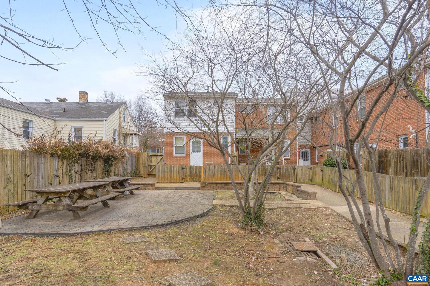 802 CONCORD AVE, CHARLOTTESVILLE, Virginia 22903, 2 Bedrooms Bedrooms, ,1 BathroomBathrooms,Residential,For sale,802 CONCORD AVE,672453 MLS # 672453