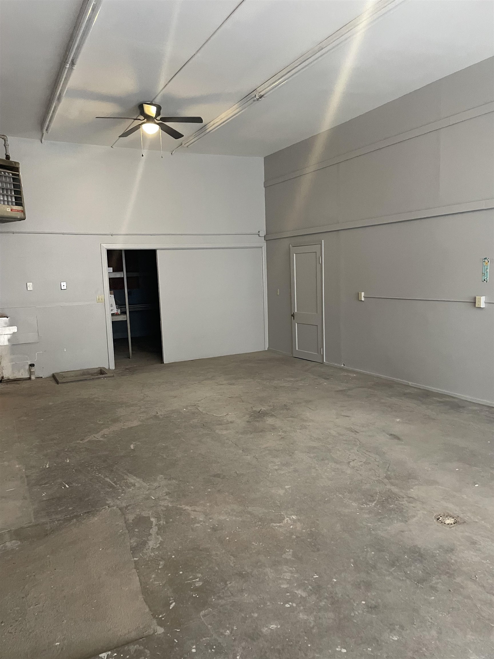 5 E FREDERICK ST, STAUNTON, Virginia 24401, ,Commercial,5 E FREDERICK ST,672462 MLS # 672462