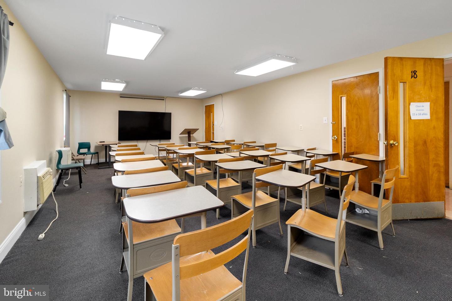 5001 BACKLICK RD, ANNANDALE, Virginia 22003, ,Land,For sale,5001 BACKLICK RD,VAFX2120992 MLS # VAFX2120992