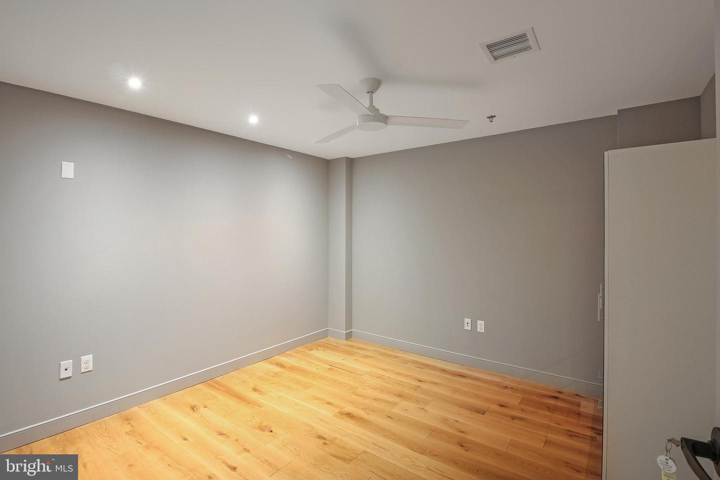 444-448 K ST NW, WASHINGTON, District Of Columbia 20001, ,Land,For sale,444-448 K ST NW,DCDC2241394 MLS # DCDC2241394