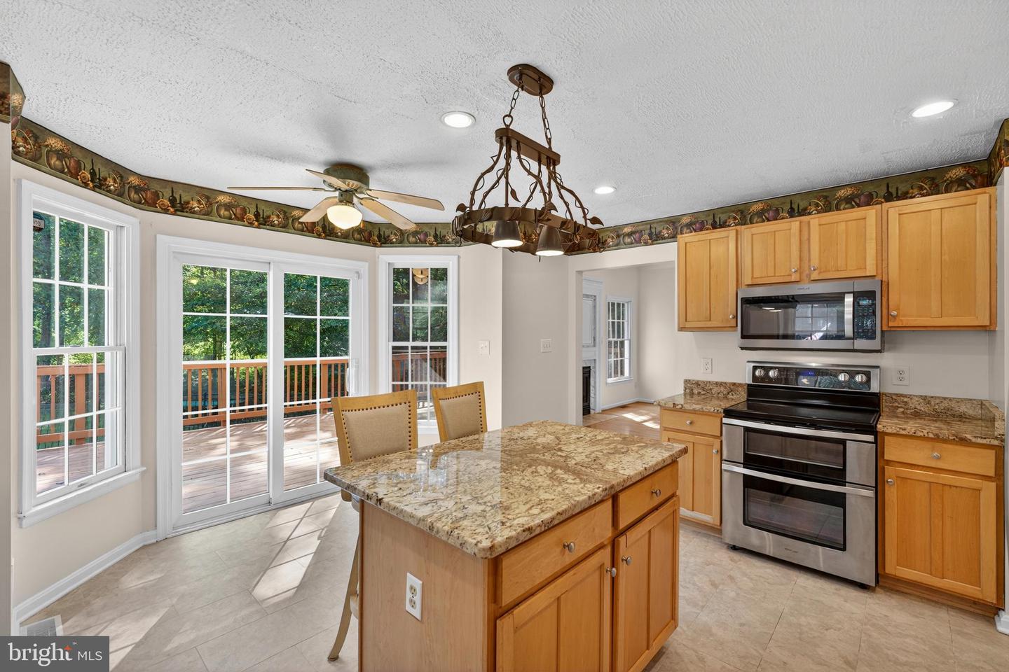 4145 RUNNING QUAIL TRL TRL, AMISSVILLE, Virginia 20106, 3 Bedrooms Bedrooms, 15 Rooms Rooms,4 BathroomsBathrooms,Residential,For sale,4145 RUNNING QUAIL TRL TRL,VACU2011516 MLS # VACU2011516