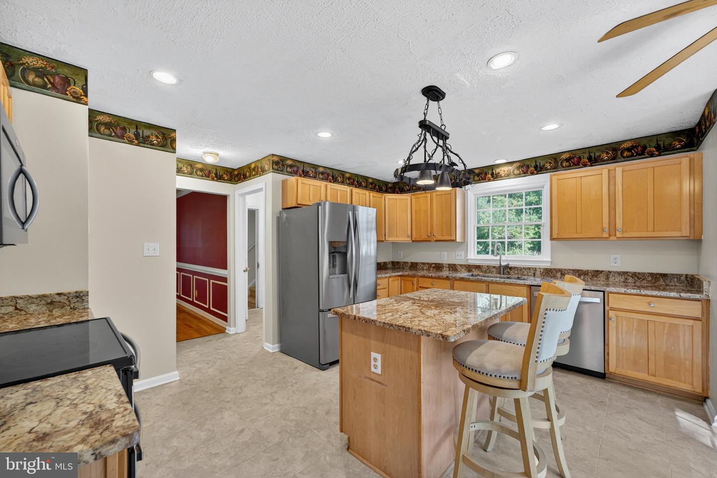 4145 RUNNING QUAIL TRL TRL, AMISSVILLE, Virginia 20106, 3 Bedrooms Bedrooms, 15 Rooms Rooms,4 BathroomsBathrooms,Residential,For sale,4145 RUNNING QUAIL TRL TRL,VACU2011516 MLS # VACU2011516