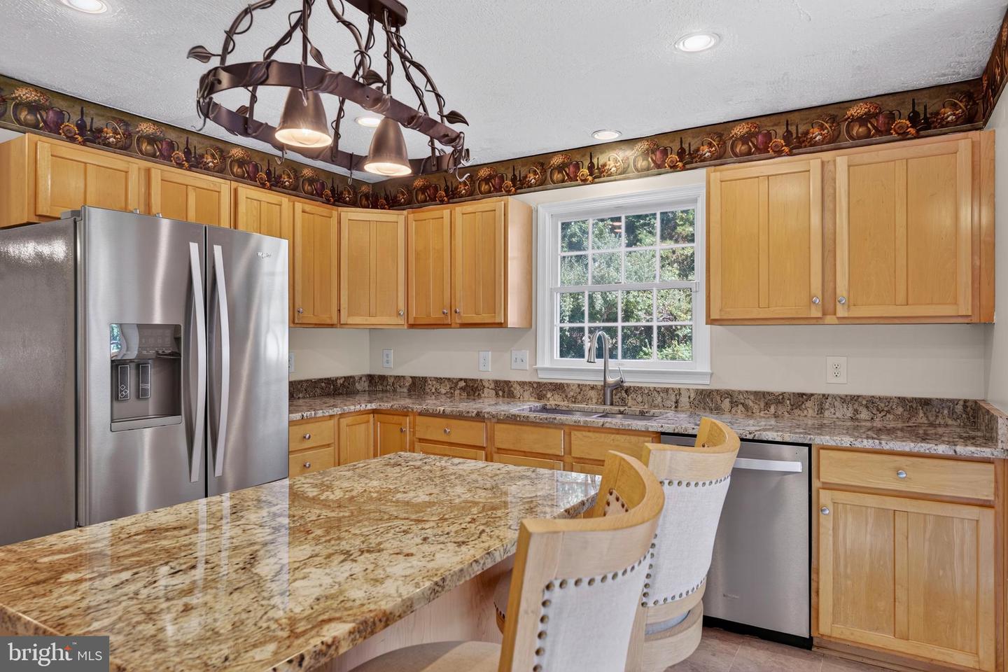 4145 RUNNING QUAIL TRL TRL, AMISSVILLE, Virginia 20106, 3 Bedrooms Bedrooms, 15 Rooms Rooms,4 BathroomsBathrooms,Residential,For sale,4145 RUNNING QUAIL TRL TRL,VACU2011516 MLS # VACU2011516